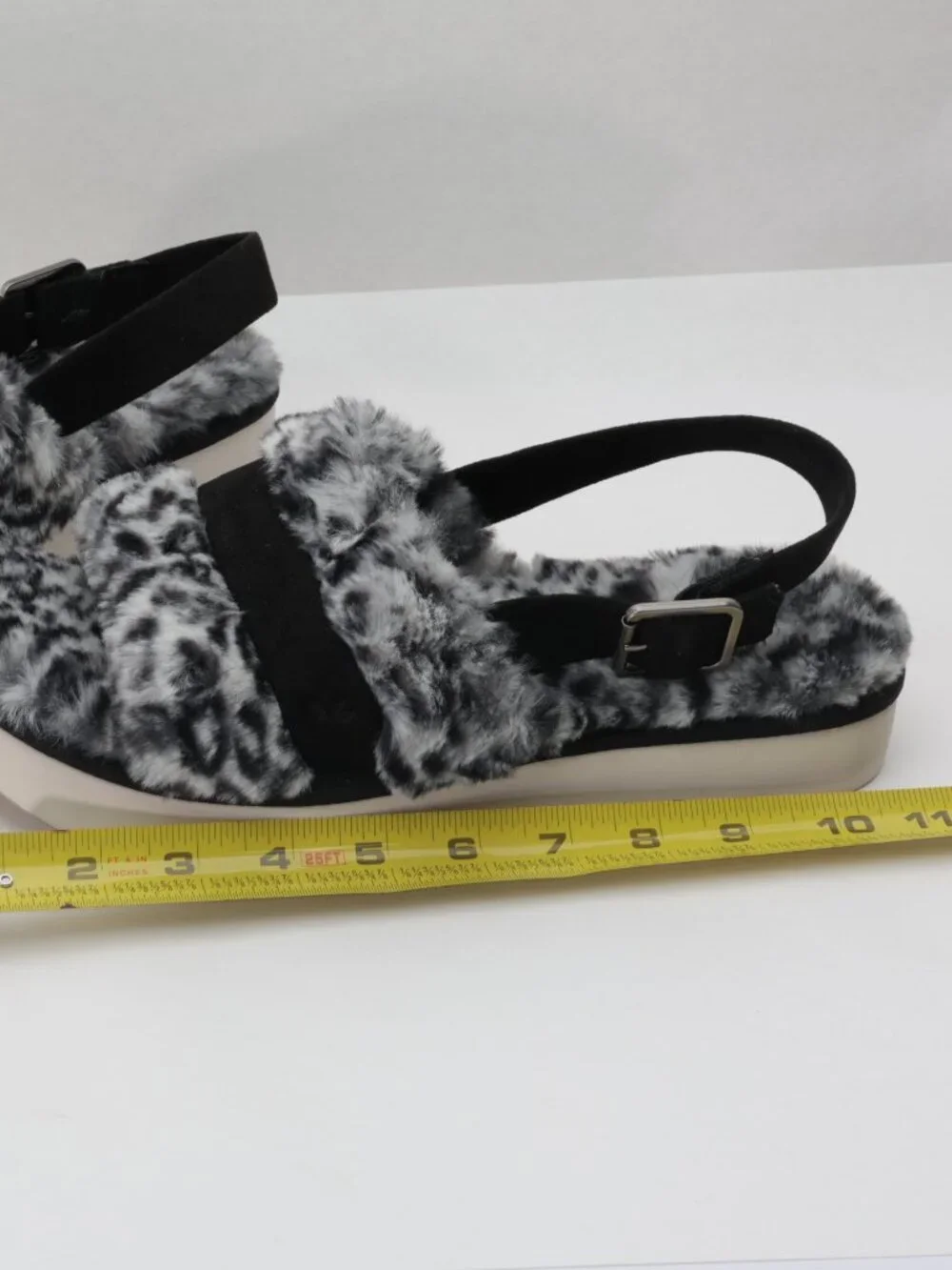 Koolaburra By UGG Fuzzed Out Cheetah Women's Size 9 Black White Slide Sand